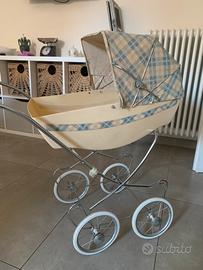 Carrozzina vintage
