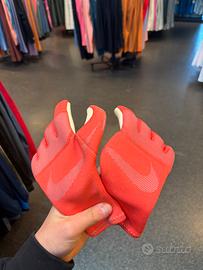 Guanti dinamic fit size 6  molto validi