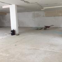 Capannone zona centrale ideale per posti auto