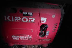 Kipor KGE Generatore 3000W Benzina inverter