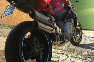 Mv agusta 989