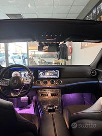 Mercedes E220d 4Matic 2020 full Optional