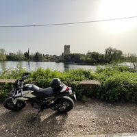 Ducati hypermotard 796