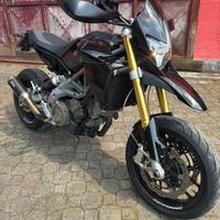 Aprilia dorsoduro 750cc.