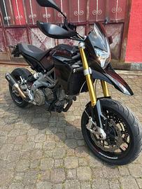 Aprilia dorsoduro 750cc.