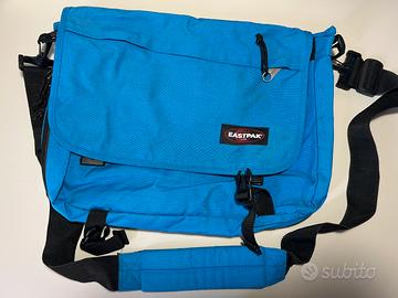 Borsa a tracolla Eastpak