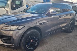 Jaguar F-Pace R-Sport