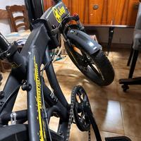 bicicletta elettrica jeep 