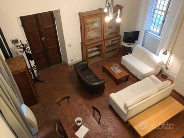 Loft / Open Space di 80 m² con 3 locali a Firenze