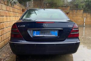 Mercedes e220 cdi