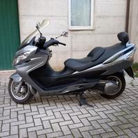 Scooter Suzuky Burgman usato
