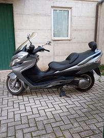 Scooter Suzuky Burgman usato