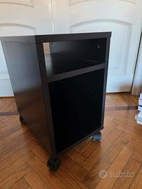 Tavolino IKEA modello OLTEDAL con rotelle, marrone