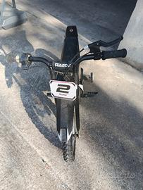 moto elettrica RAZOR