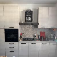 Cucina lineare tortora 3,0 m. (prof. 60)