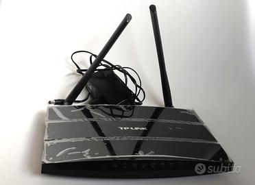ROUTER TP-LINK TD-W8970 WIFI + USB