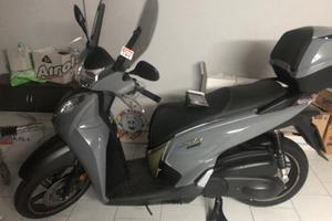 Honda sh 300