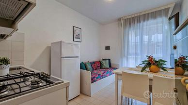 App 1 camera da letto con ascensore e piscina