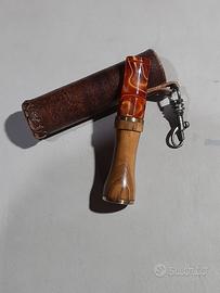 fumasigaro in legno di ulivo,fatto a mano. 