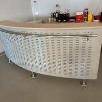 Reception tavolo con mobiletto