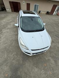 Ford Kuga 2013 2000c 164CV 9200 prezzo trattabile