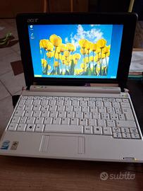 Acer aspire one