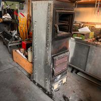 Stufa a legna x garage