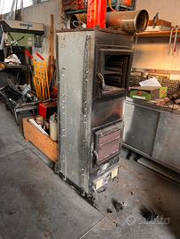 Stufa a legna x garage