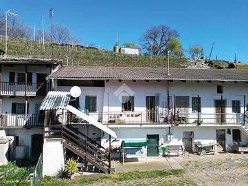 CASA SEMINDIPENDENTE A BARGE