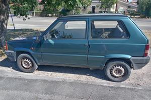 Fiat Panda 700€