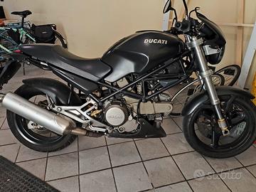 Monster Dark  600 