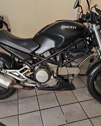 Monster Dark  600 