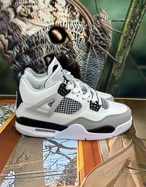Jordan 4 Military Black EU 40