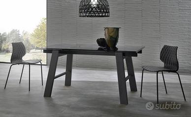 Tavolo allungabile vetro