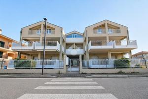 3 LOCALI A GIULIANOVA