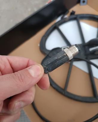 Piastra per meta detector 