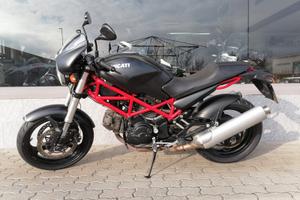 Ducati Monster 695