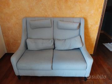 Divano due posti