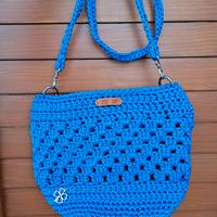 Borsa hand made all'uncinetto 