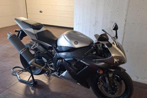 Yamaha YZF R1 - 2002