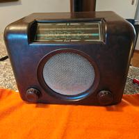 Radio d'epoca in bachelite" Bush Radio"
