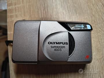 Olympus  super zoom 800s