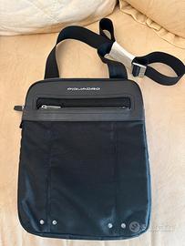 Borsello Piquadro colore nero