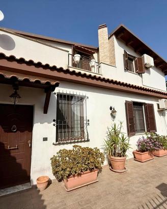 VILLA SINGOLA A CARINI