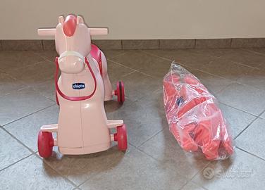 Cavallo Chicco giocattolo