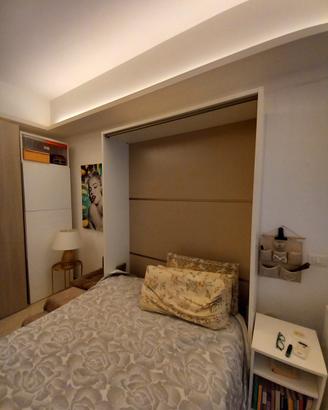 Letto matrimoniale a scomparsa