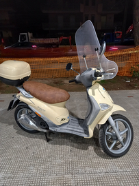 Piaggio Scooter Liberty 125