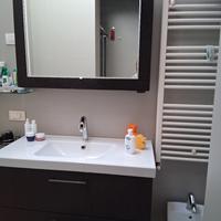 Mobile bagno  con specchio  (contenitore)