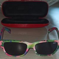 Occhiali colorati da sole per bambina + custodia