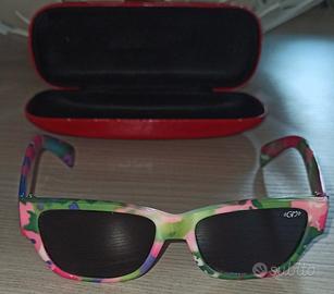 Occhiali colorati da sole per bambina + custodia